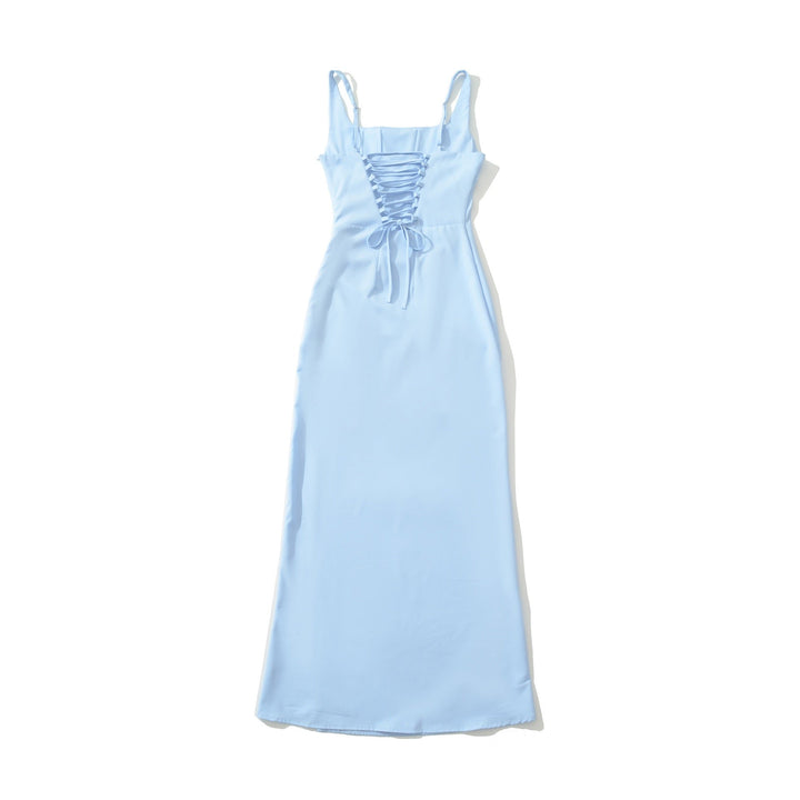 Elegant maxi dress with a slit and back ties for a fitted waist – SKY