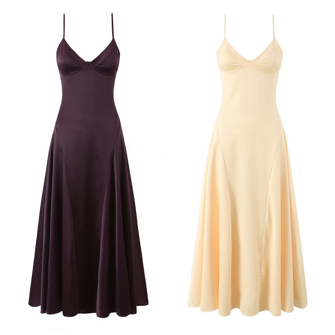 Satin maxi dress with back ties for a fitted waist – HILAY