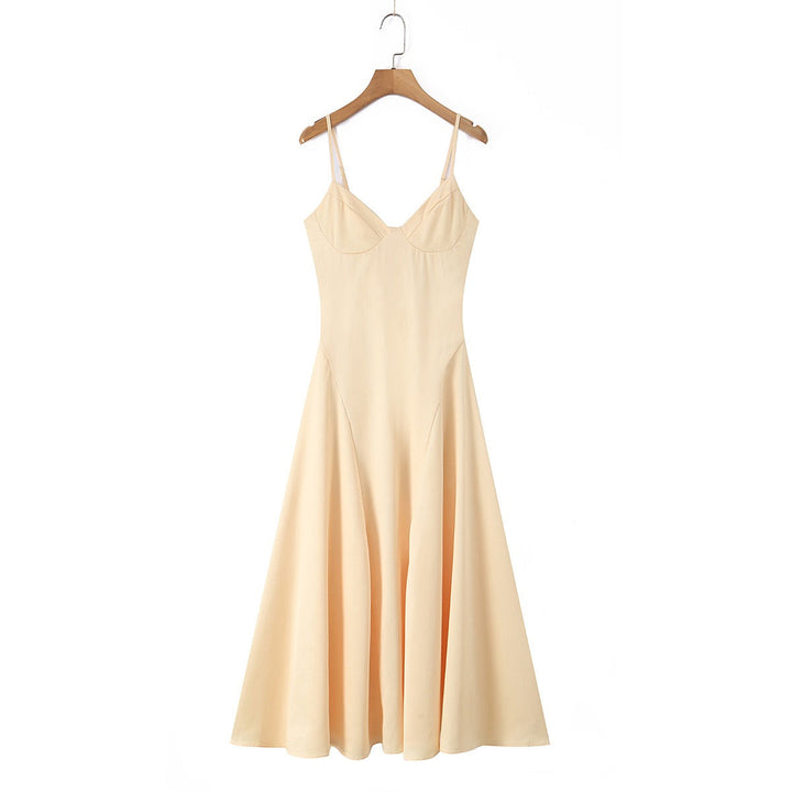 Satin maxi dress with back ties for a fitted waist – HILAY