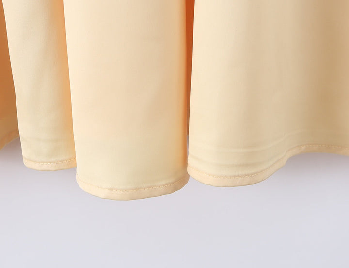 Satin maxi dress with back ties for a fitted waist – HILAY
