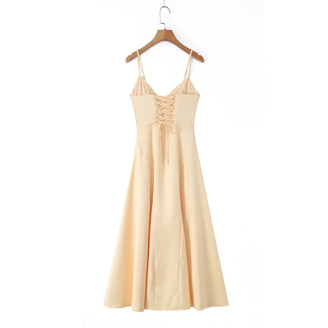 Satin maxi dress with back ties for a fitted waist – HILAY