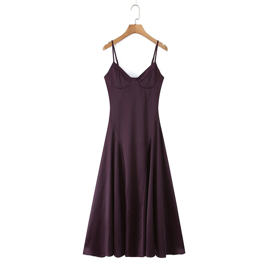 Satin maxi dress with back ties for a fitted waist – HILAY