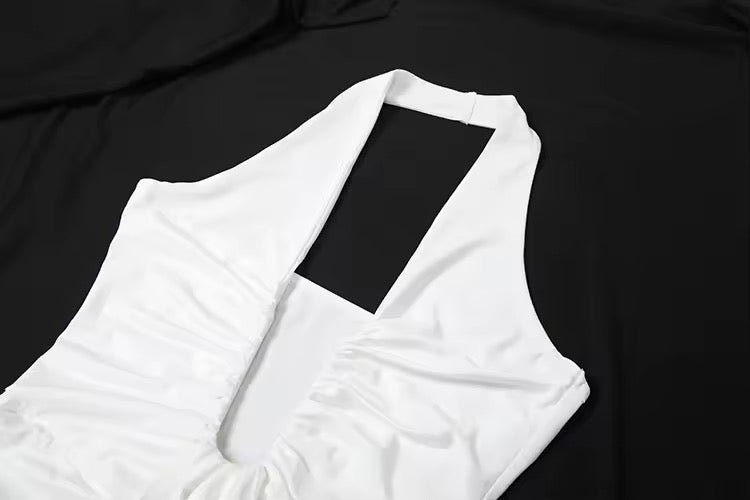 שמלת מקסי כיווצים בעיצוב קשירה בצוואר מחשוף עמוק וגב פתוח - לואיזה