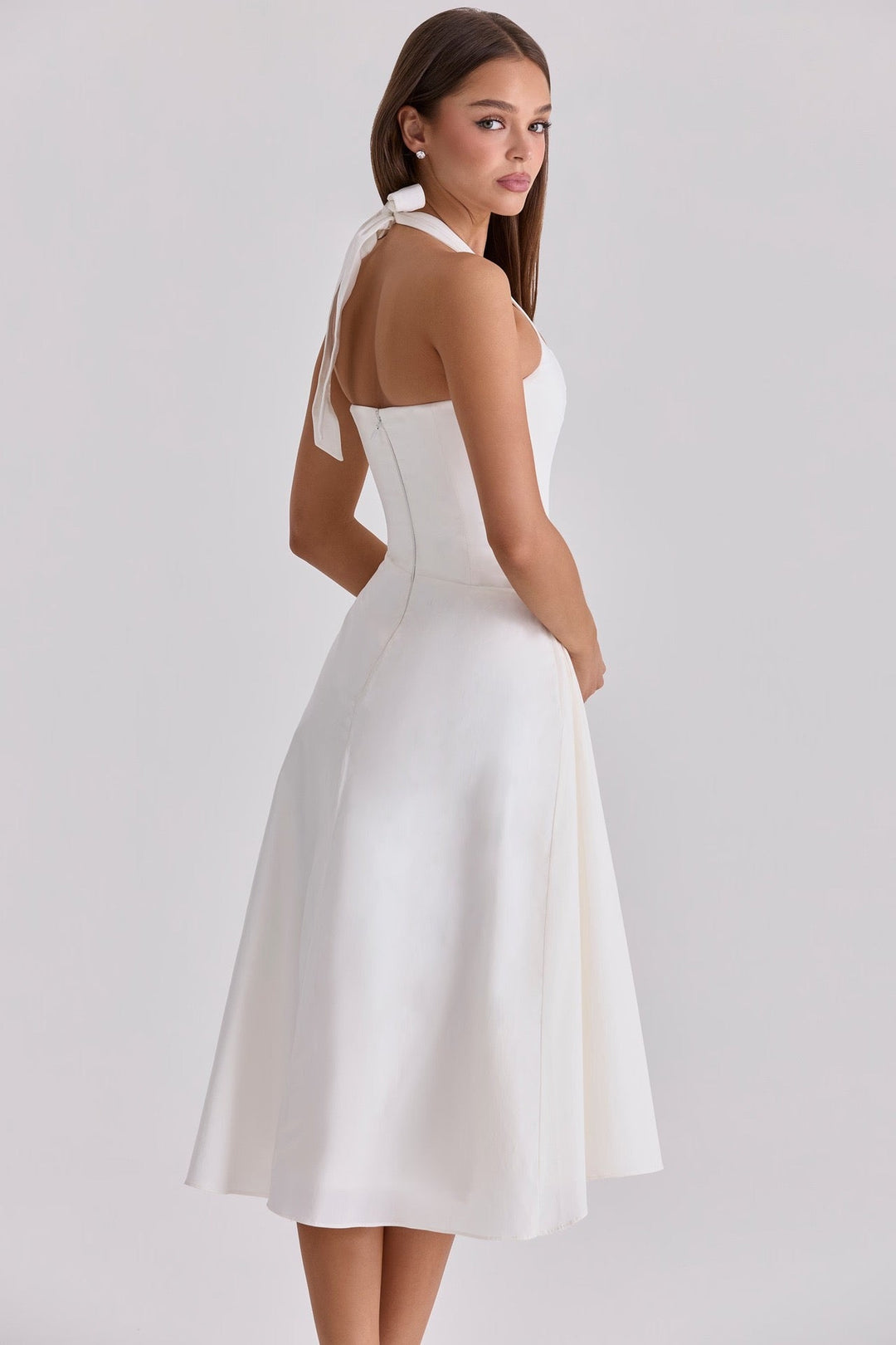 Midi dress with neck ties, an open back, and ruching – LANA