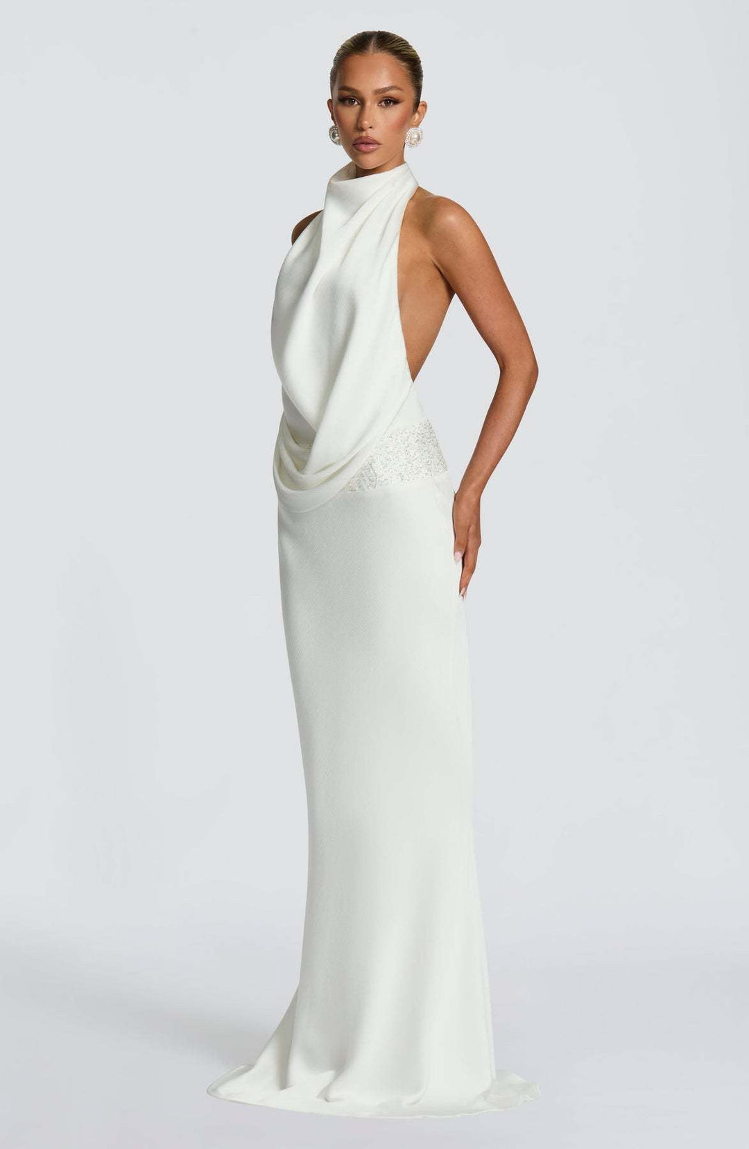 Open-back satin maxi dress with sequin design - G