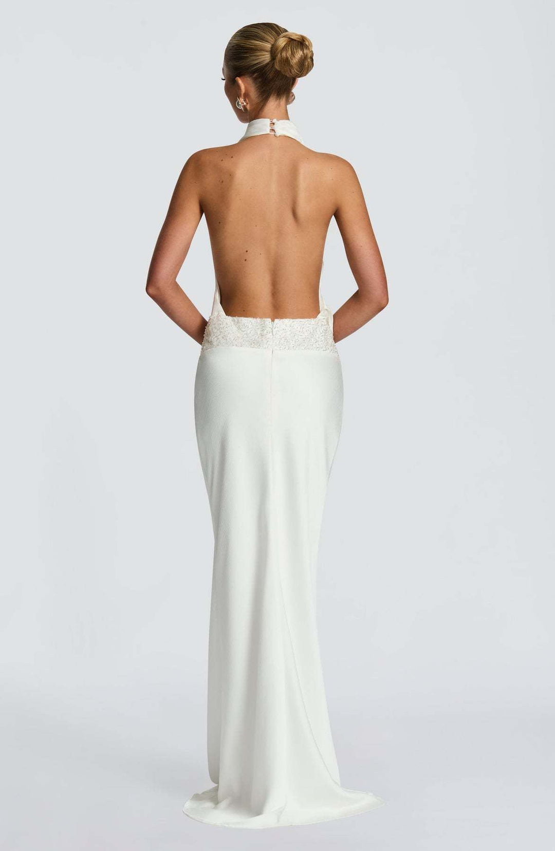Open-back satin maxi dress with sequin design - G