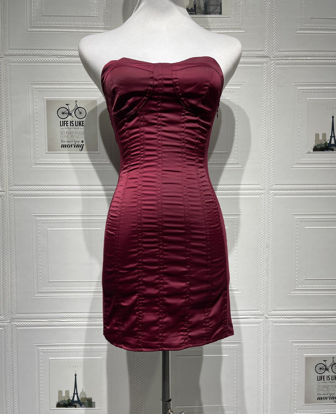 Strapless satin mini dress with tie-back design for fastening at the waist - DARIA