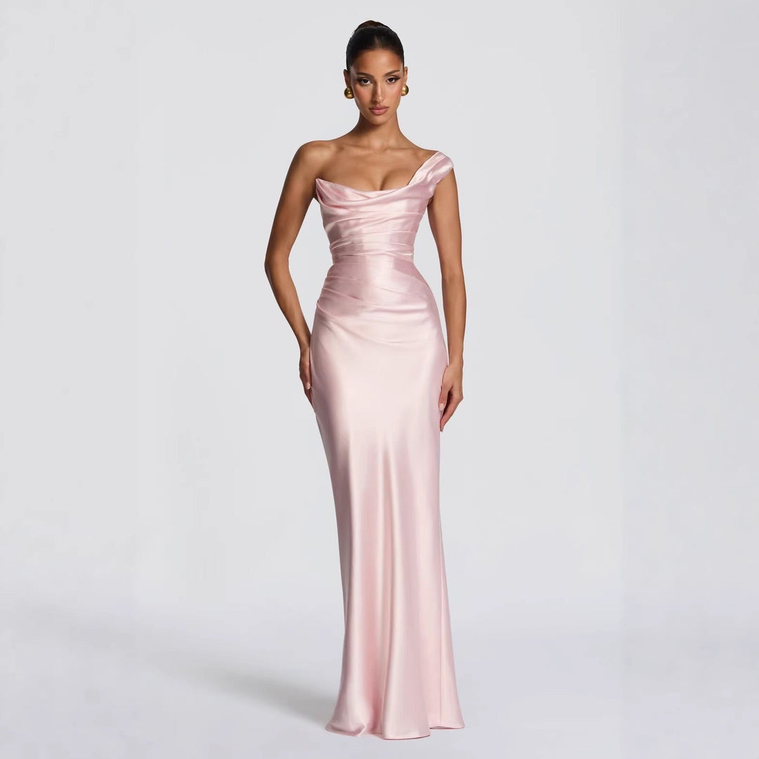 שמלת מקסי סאטן כתפייה אחת קשירה בגב להצמדה במותן - JILIS