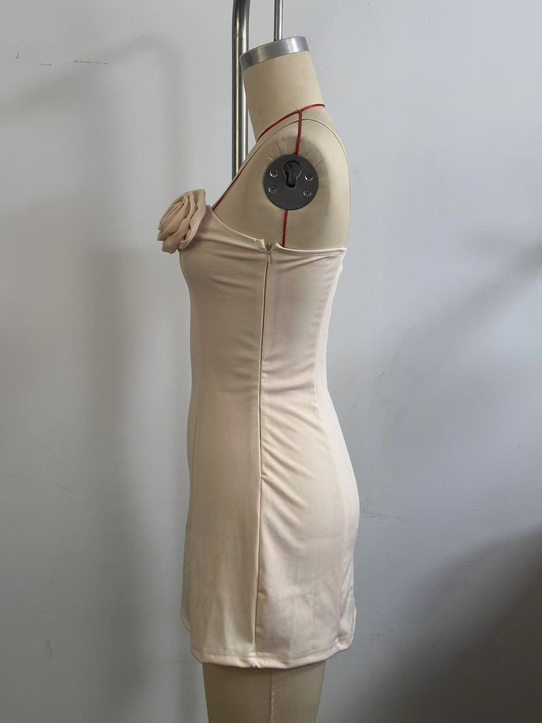 Strapless mini dress with floral appliques - Annika