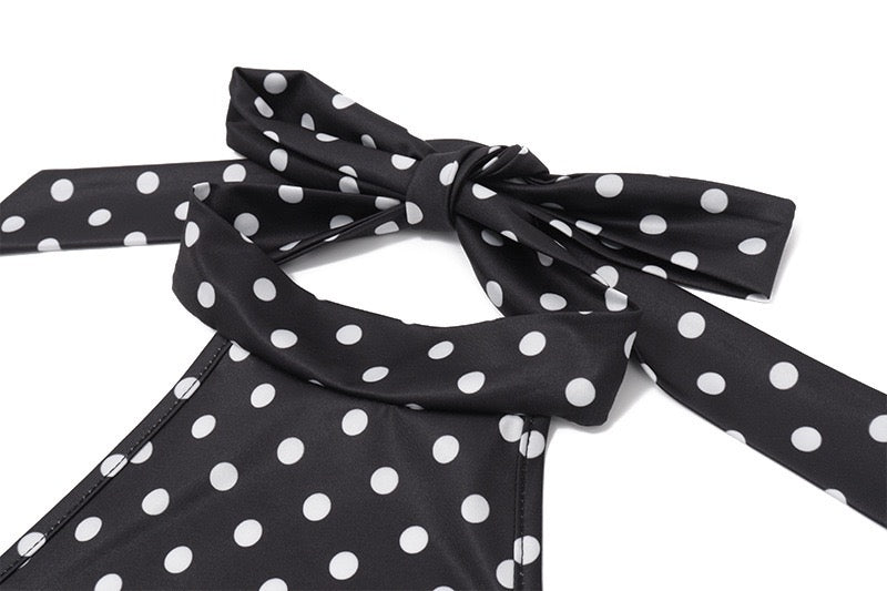 Mini dress with open back and polka dots - Carina