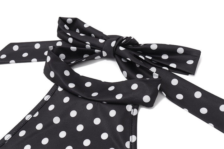 Mini dress with open back and polka dots - Carina