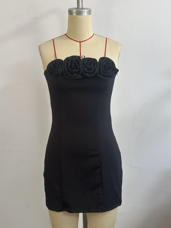 Strapless mini dress with floral appliques - Annika