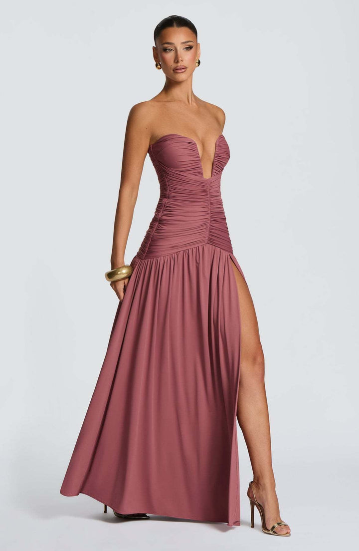 Strapless maxi dress with pleats and slit design - DORI