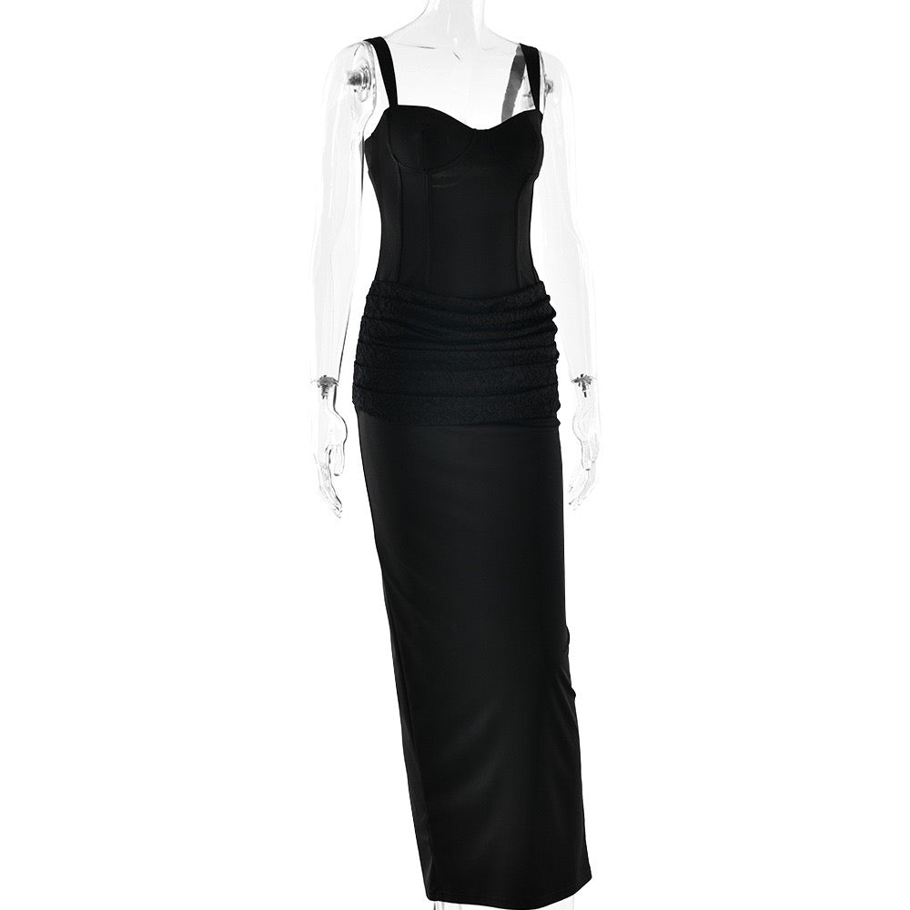 Tight maxi dress in shape-hugging fabric with lace pleats design - BAR