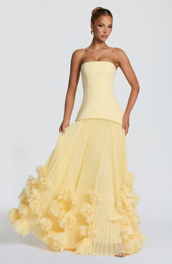 Strapless maxi dress with a 3D floral design – fifi
