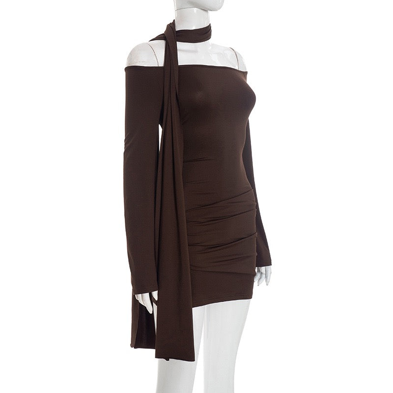 Off-the-shoulder mini dress with scarf detail - Light