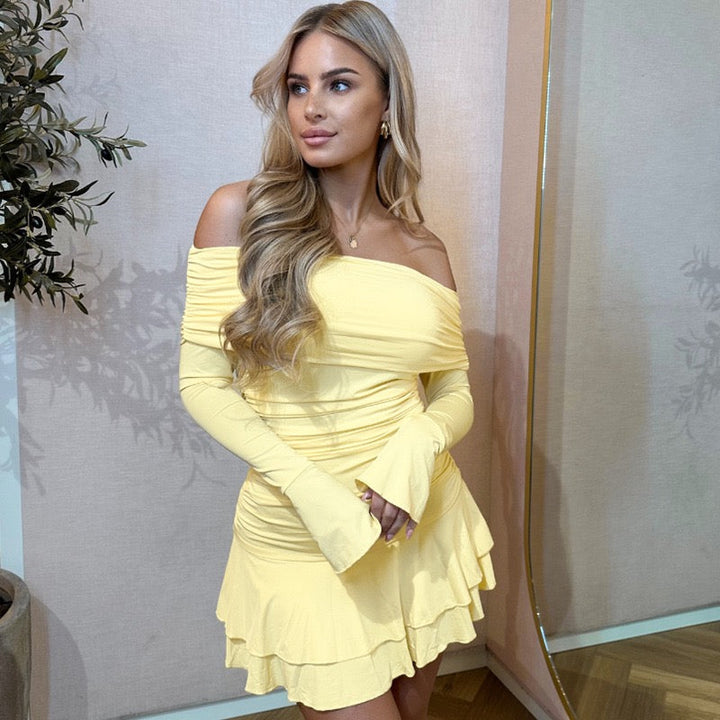 Off-the-shoulder ruffle mini dress with gathered design - Nini