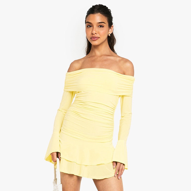 Off-the-shoulder ruffle mini dress with gathered design - Nini