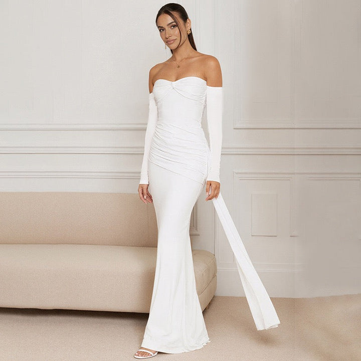 Maxi dress with bare shoulders and gathers - Wella