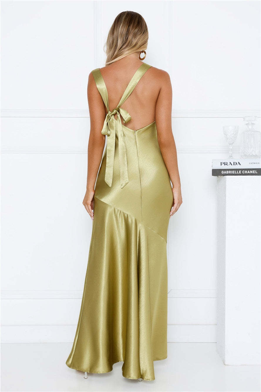 Satin maxi dress with back ties and an open back – Tohar