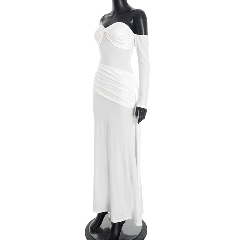 Maxi dress with bare shoulders and gathers - Wella