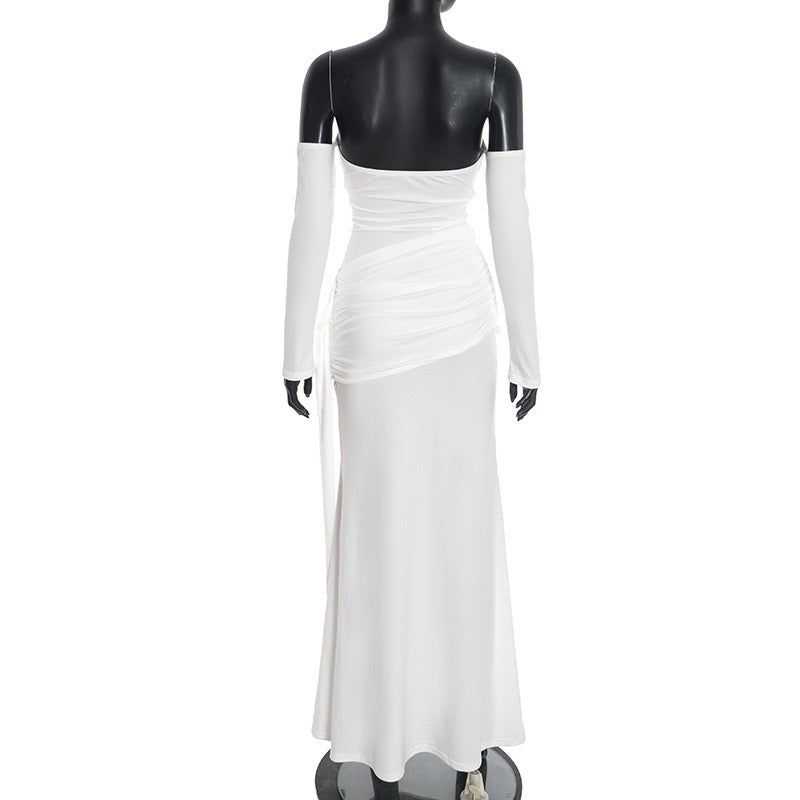 Maxi dress with bare shoulders and gathers - Wella