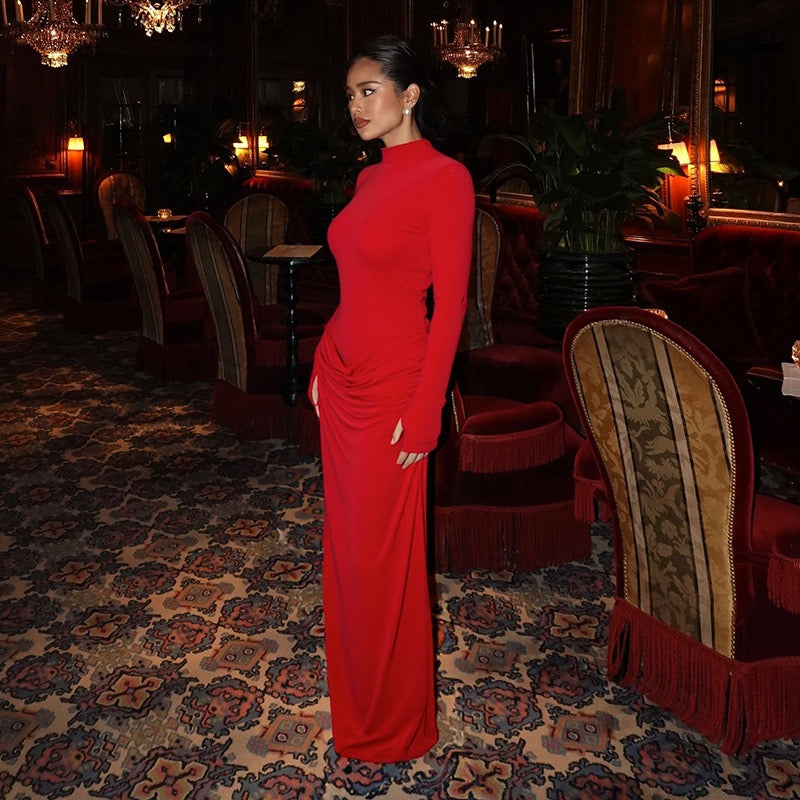 Maxi dress with pleated design - Soledad