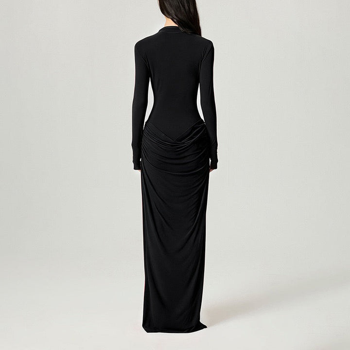 Maxi dress with pleated design - Soledad