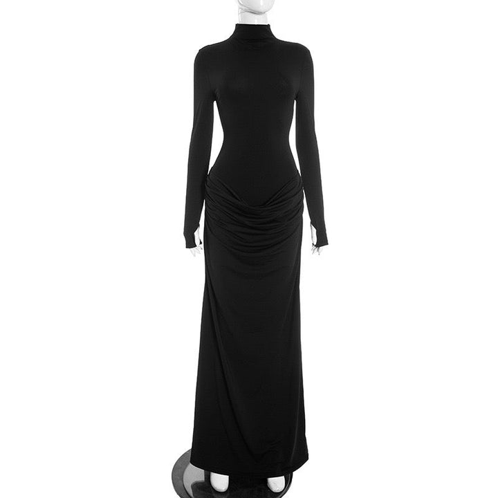 Maxi dress with pleated design - Soledad