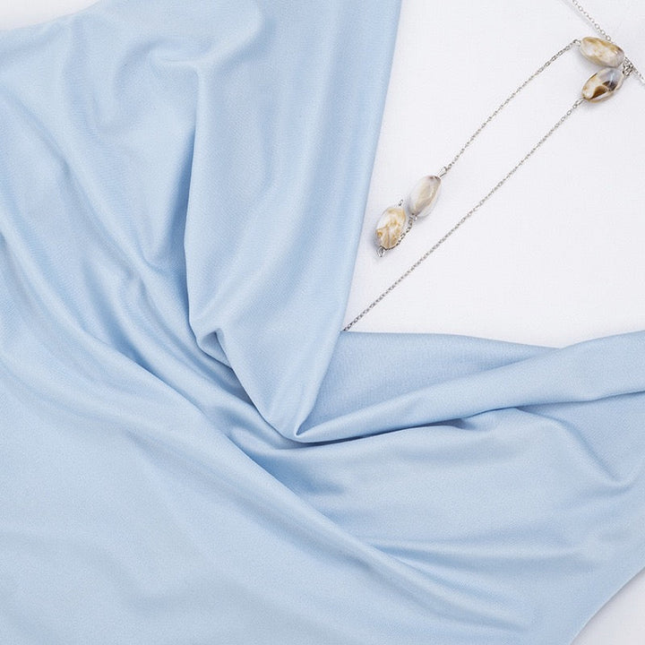 שמלת מיני בעיצוב קיפולים גב פתוח בעיטור שרשרת אבנים - SIA