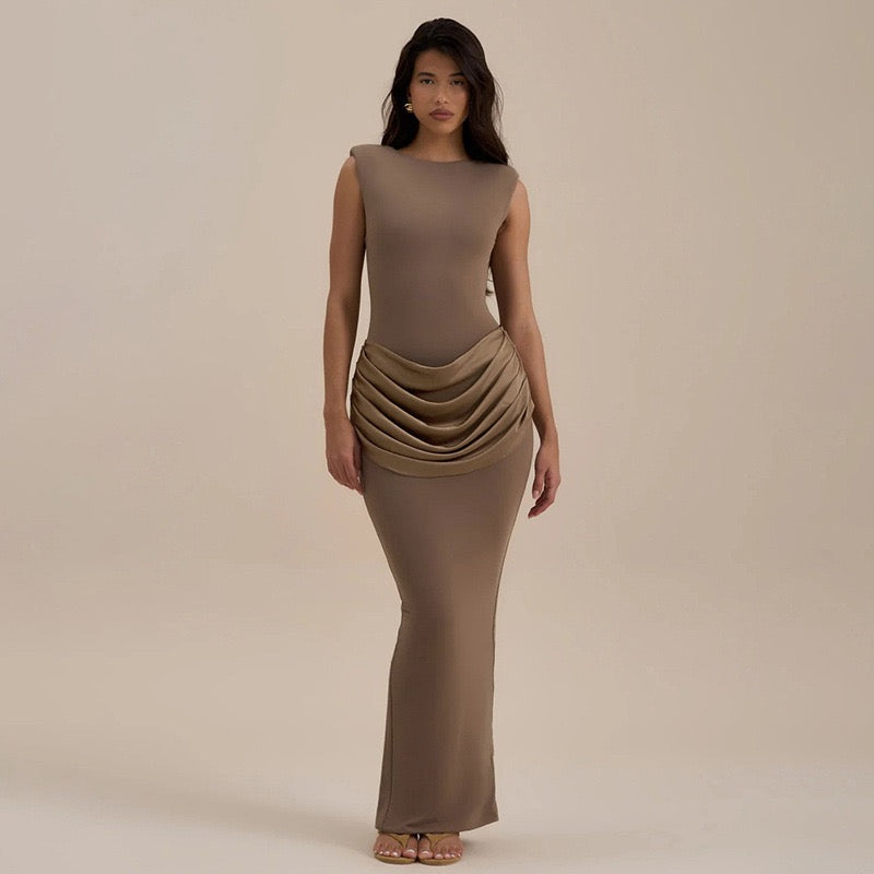Maxi dress with satin pleats - Yolan