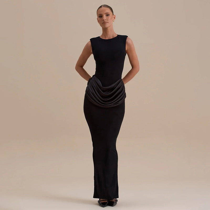 Maxi dress with satin pleats - Yolan