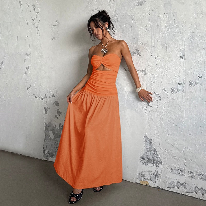 Strapless maxi dress with open design - Junha