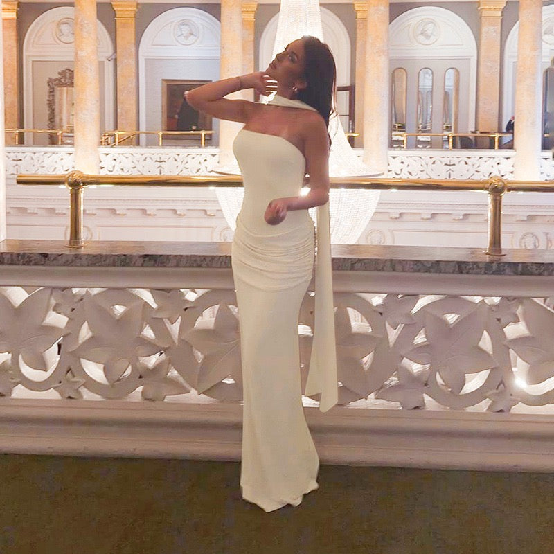 Elegant strapless maxi dress with pleated design and collar scarf - Katya