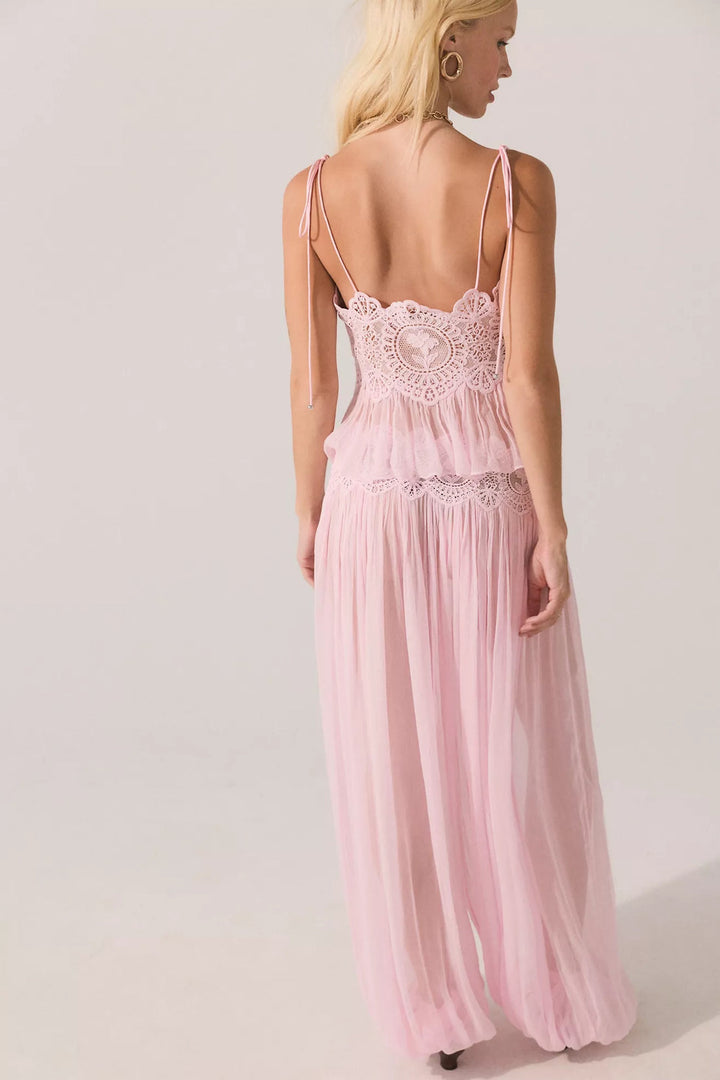 Manara two-piece chiffon set with a unique design