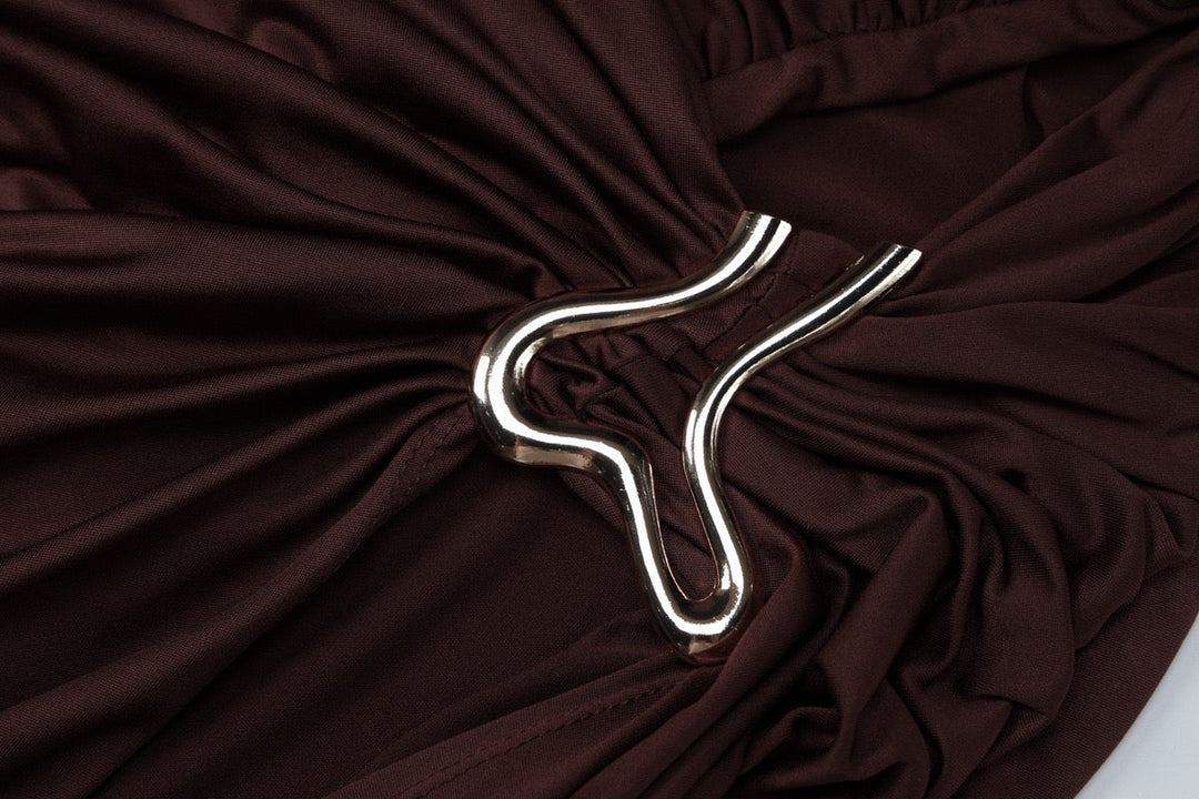 Maxi dress with pleats and buckle design - Barel