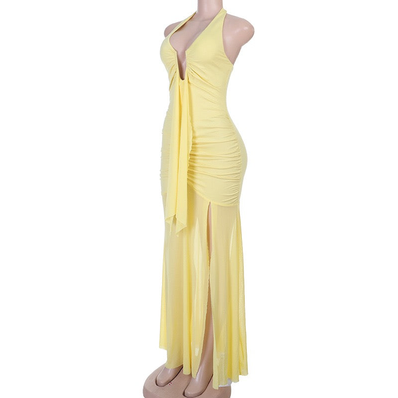 Chiffon maxi dress with ruching, neck ties, open back, and a slit – Tanir