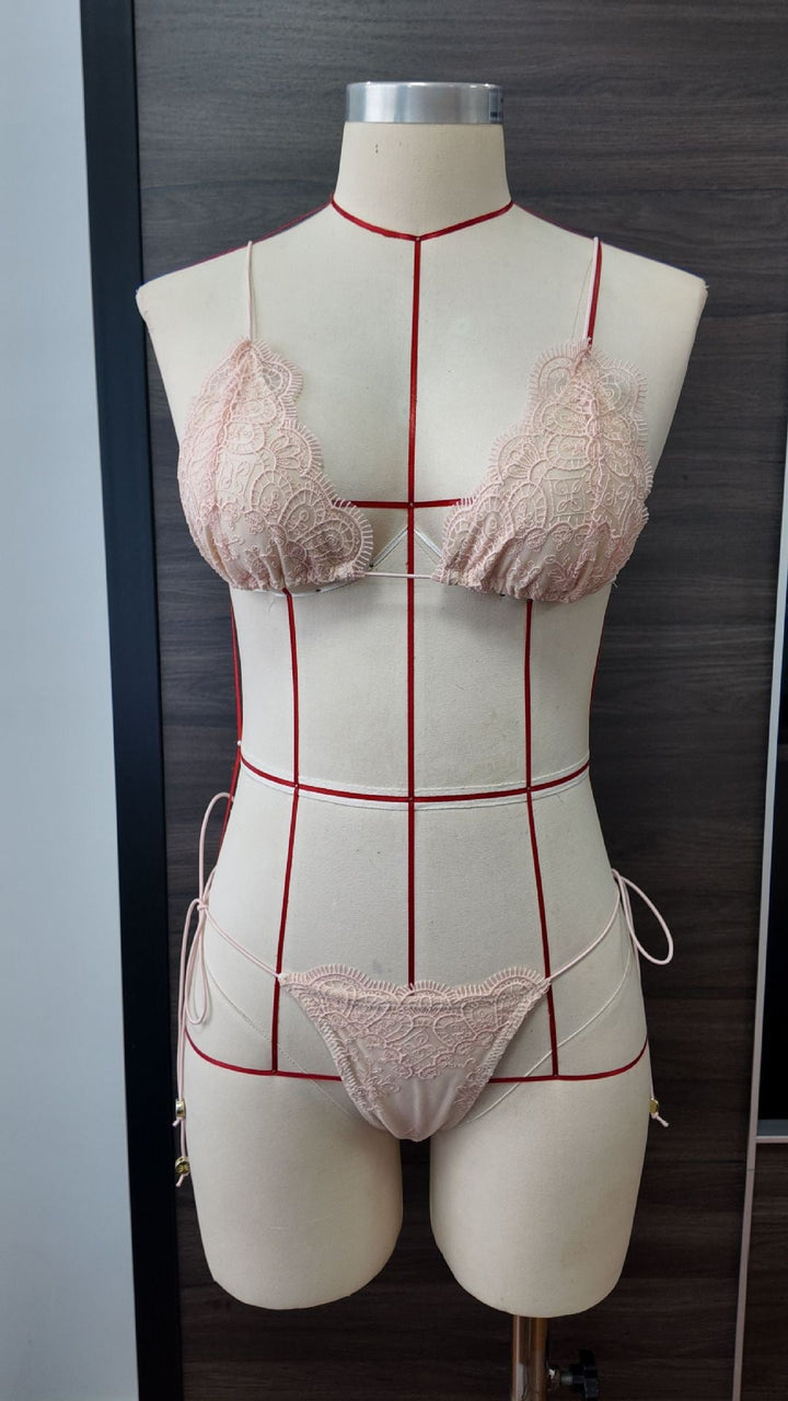 Lace-trimmed bikini swimsuit – Shaya