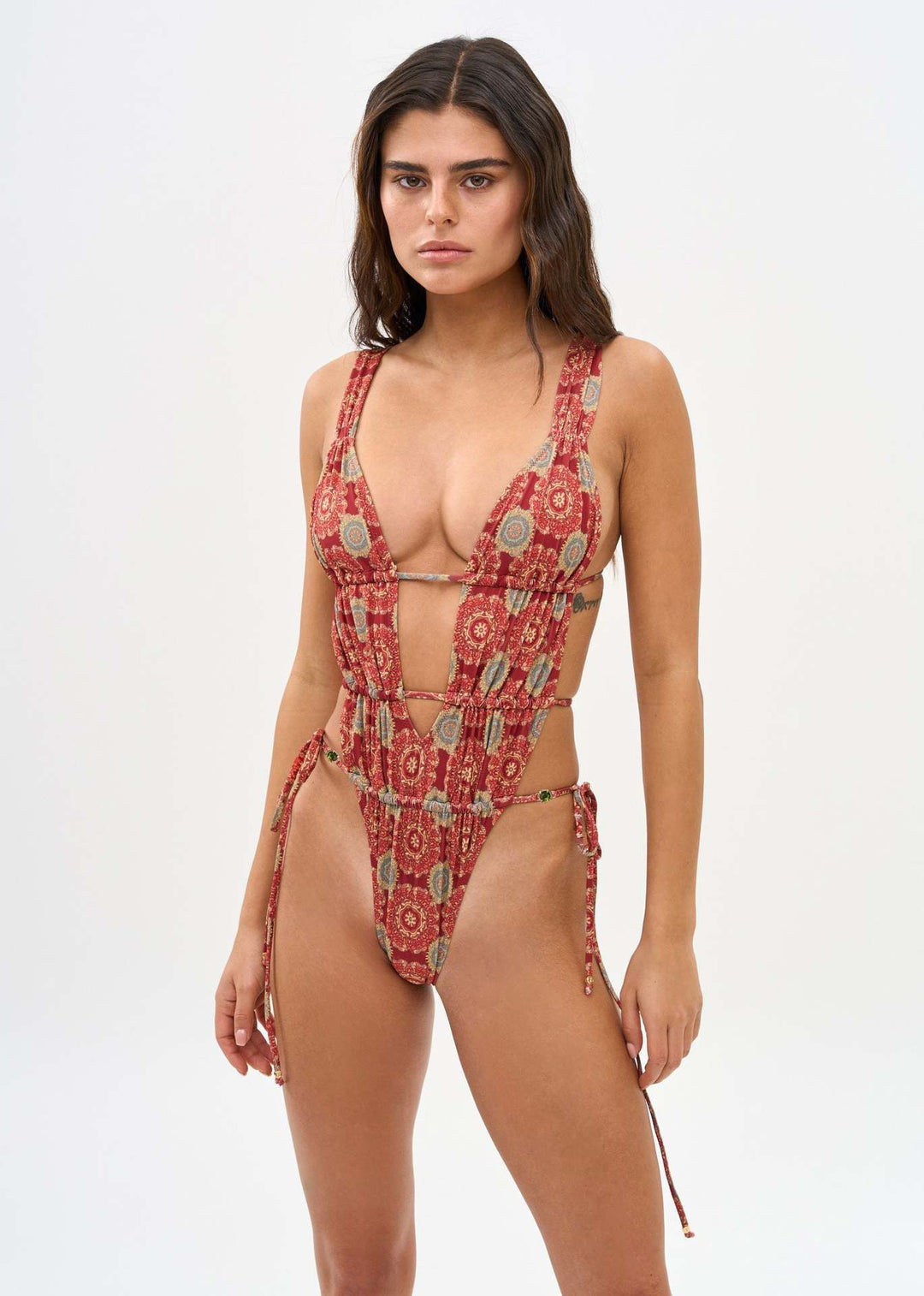 Tie-back one-piece swimsuit – Laini