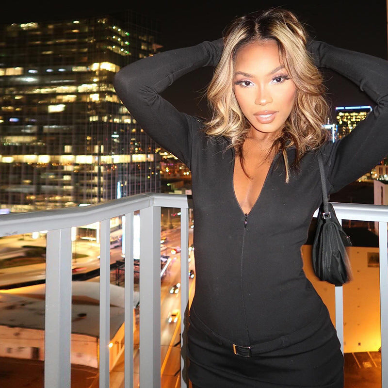 שמלת מיני צמודה בד מחטב ומחמיא בעיטור חגורה תואמת - Journey