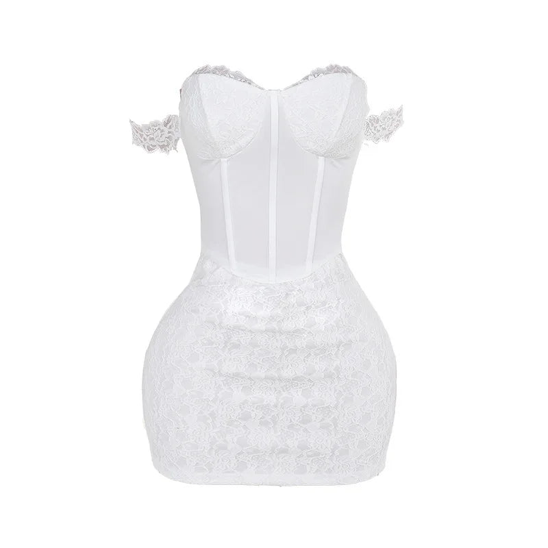 שמלת מיני תחרה צמודה בעיצוב מחוך כתפיות נופלות - פייסיס