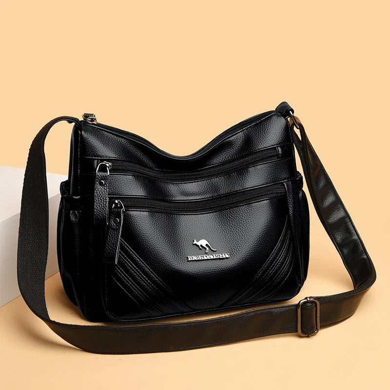Leather bag with comfortable design - various storage compartments