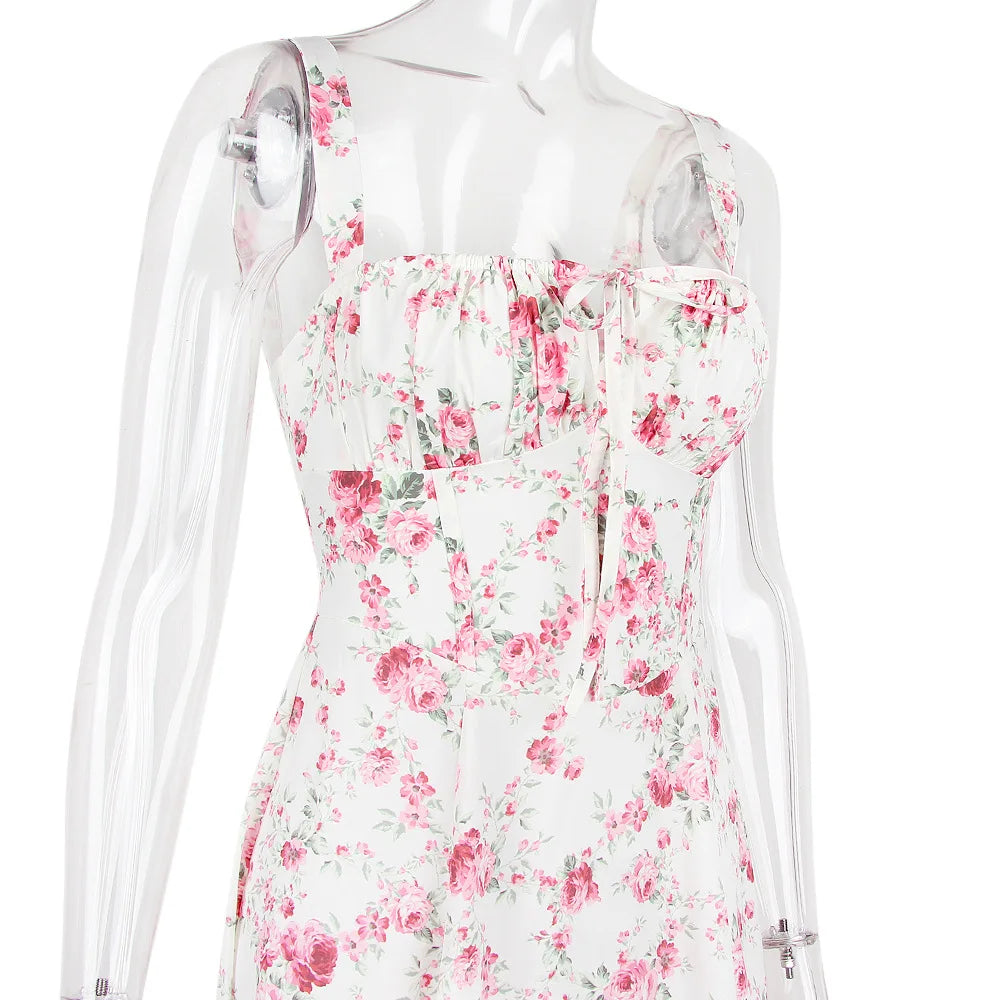 שמלת מידי קיצית בעיצוב כפרי בעיטור שסע - אנג'ליקה