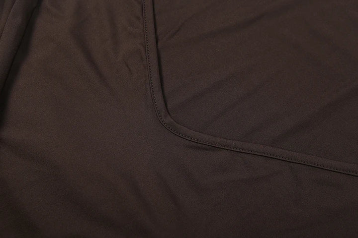 Open-back collar maxi dress with pleats and slit design - Bianca