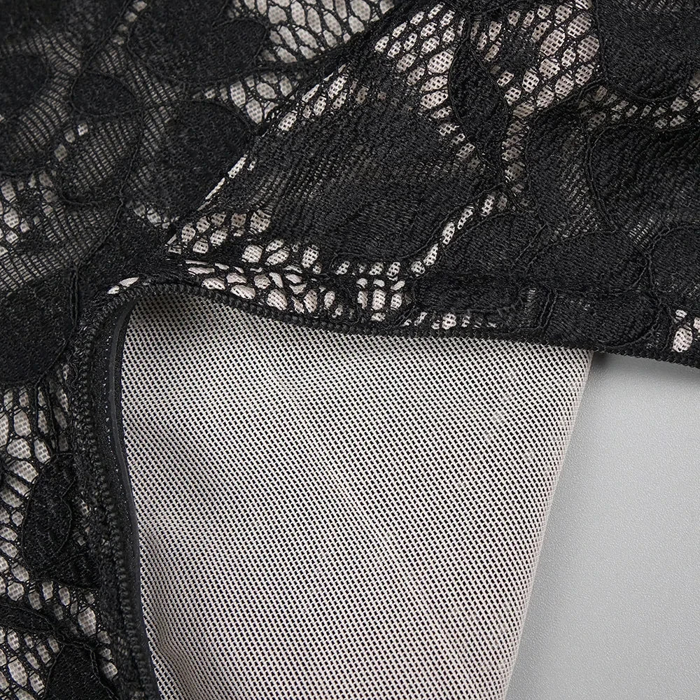 שמלת מקסי כיווצים בגזרת קולר בעיצוב תחרה אטומה גב פתוח - Elliana