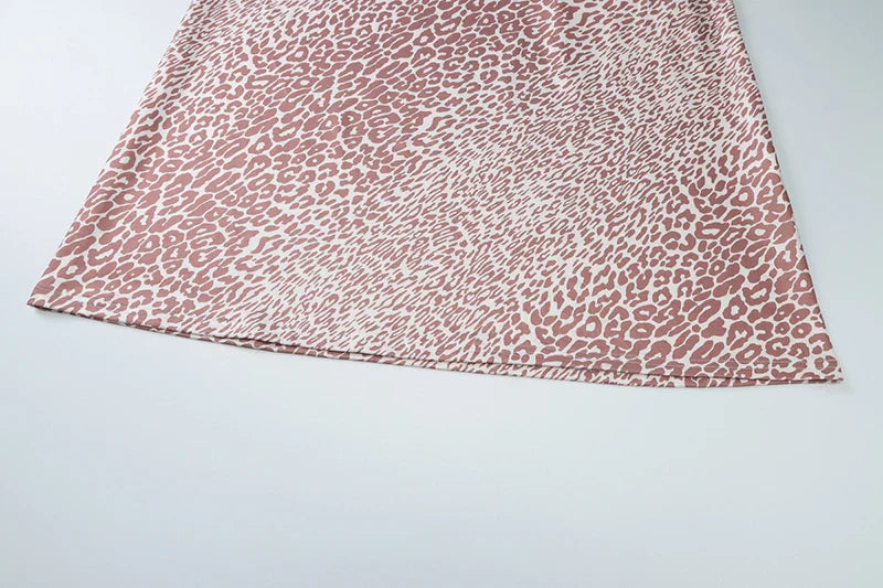 שמלת מקסי מנומרת בעיצוב קשירה בצוואר - אמזונה