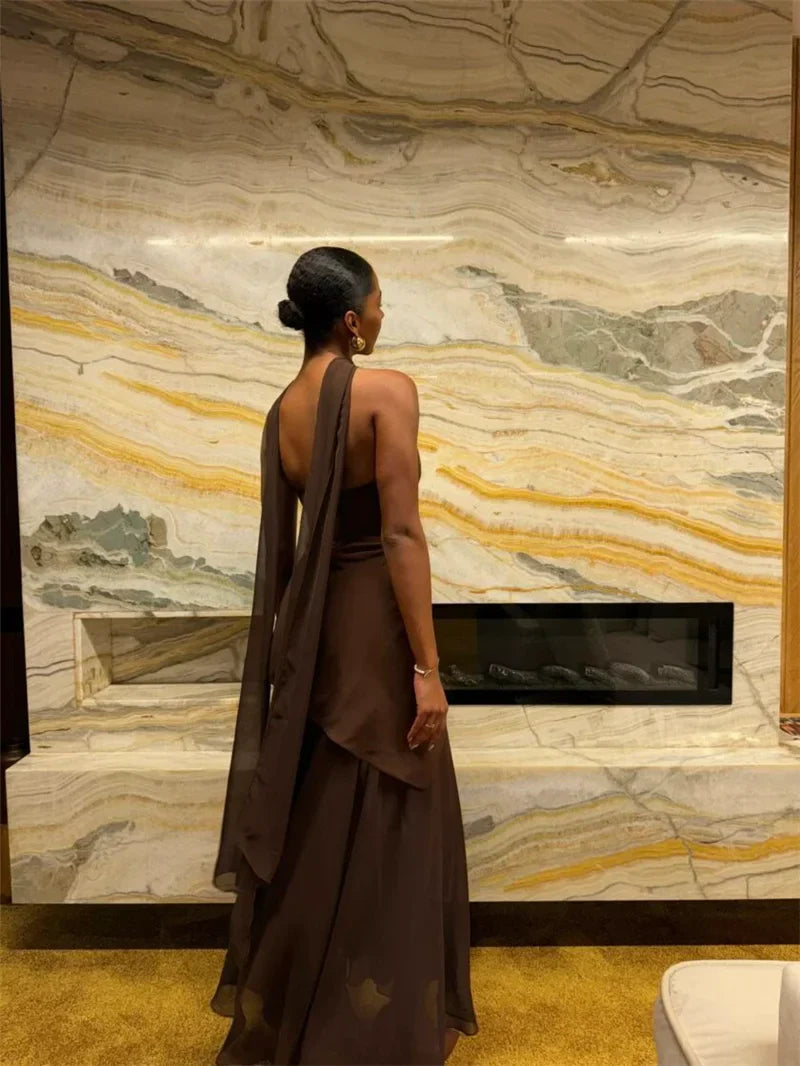 שמלת מקסי סטרפלס חלק תחתון שיפון בעיצוב שסע בעיטור צעיף תואם - Princess