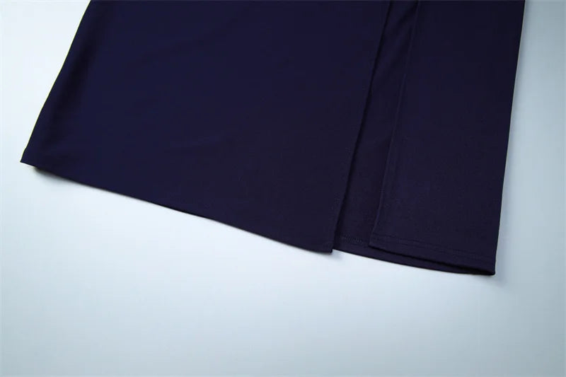 Elegant maxi dress with a slit design - Ian