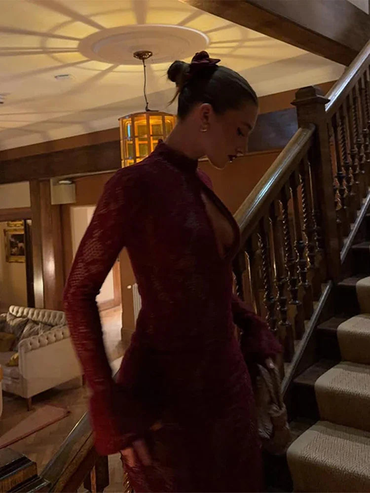 שמלת מקסי תחרה צווארון גבוהה בעיטור סגירת כפתור שרוולי פעמון - Amora