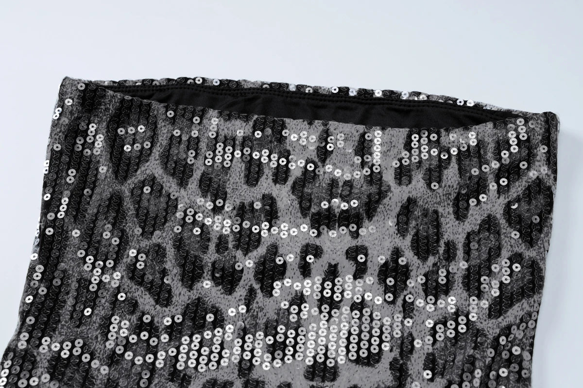 שמלת מיני סטרפלס פייטים מנומרת - Veronica